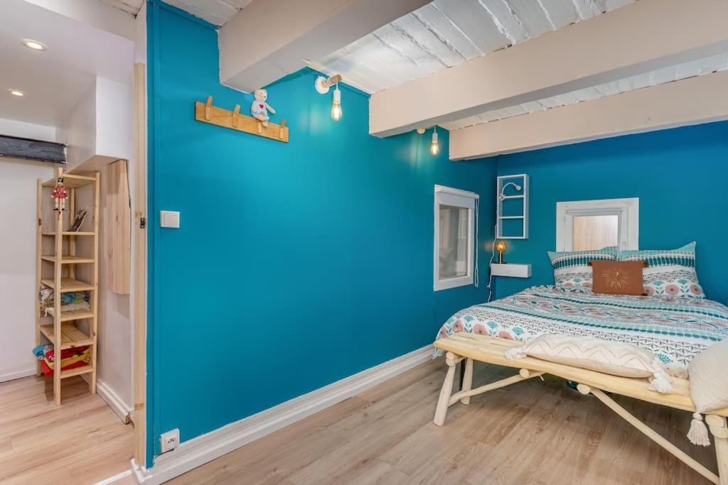 Duplex 4 Pers. Centre Avec Cour Privee Ensoleillee Appartement *