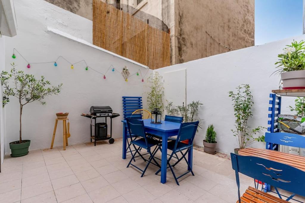 Apartment Duplex 4 Pers. Centre Avec Cour Privee Ensoleillee Marseille